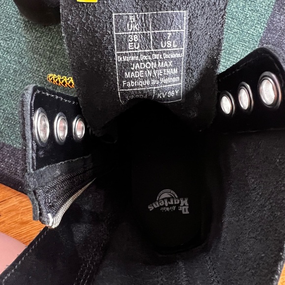 Dr. Martens Jadon Max - Picture 4 of 7